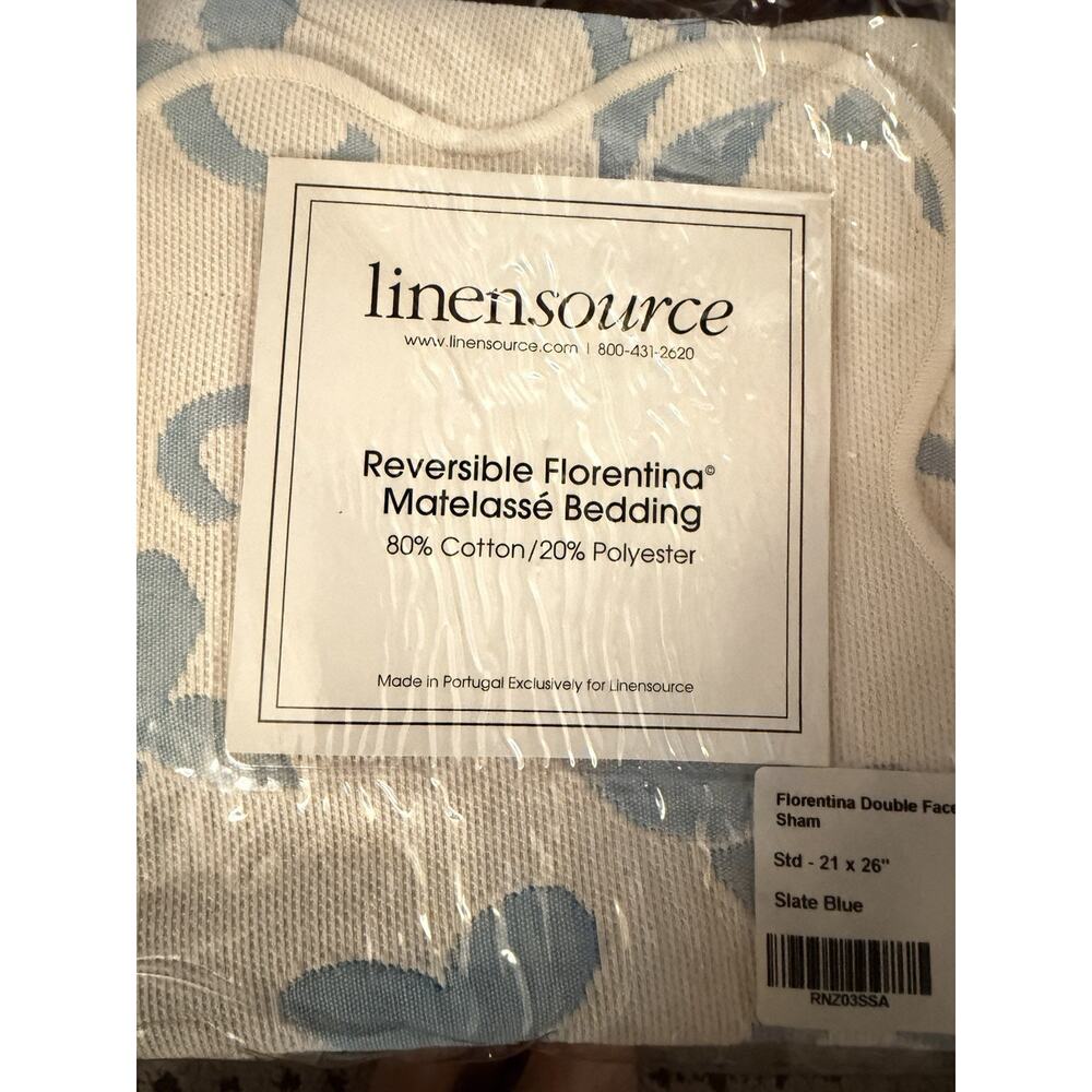 Linen Source Vintage Reversible Blue&white matelasse scallopedge 21x26 Sham-2